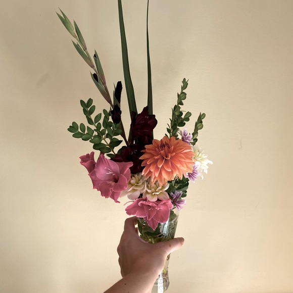 Meet your Posher, Sara - Picture 3 of 4